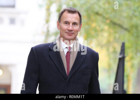 November 6, 2018 - London, Vereinigtes Königreich - Jeremy Hunt, Außenminister gesehen in Downing Street für die wöchentliche Kabinett anreisen, Treffen. (Bild: © Dinendra Haria/SOPA Bilder über ZUMA Draht) Stockfoto