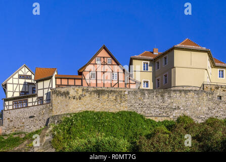 Historische Häuser in Münzenberg, Quedlinburg, Deutschland Stockfoto