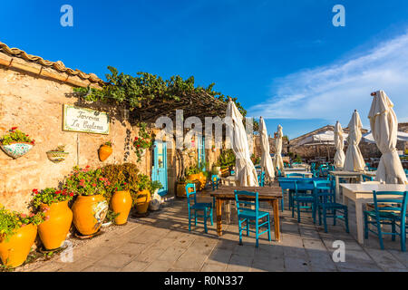 Marzamemi zählt zu den schönsten 20 Meer Dörfer Italiens. Marzamemi ist eine Gemeinde in der Provinz Syrakus, Sizilien. Italien. Stockfoto