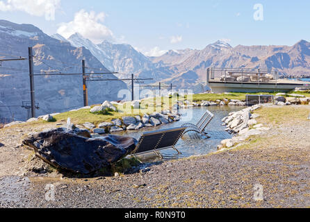 Bahnhof und Fallboden Fallboden Fallbodensee (See) - Fallboden, Jungfrau Region, Schweiz Stockfoto