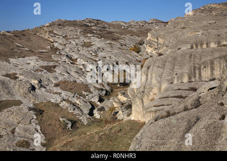 Berge bei Uplistsikhe in der Nähe von Gori. Shida Kartli Region. Georgien Stockfoto