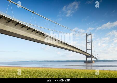 Humber Bridge, Hessle, East Riding von Yorkshire, c 1981 - c 2018. Schöpfer: Alun Bull. Stockfoto