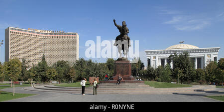 Usbekistan, Taschkent, Amir Timur Square, Hotel Usbekistan, Timur Statue, Dom Forum, Stockfoto