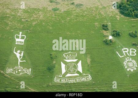 Chalk militärische Abzeichen, Fovant, Wiltshire, 2016. Schöpfer: Historisches England Fotograf. Stockfoto