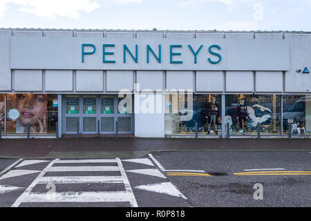 Penneys Logo auf der pennys Store Front in Cork Irland Stockfoto