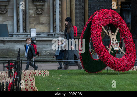 London, Großbritannien. 6. November 2018. Vorbereitungen für die Royal British Legion, der Erinnerung, der Westminster Abbey Credit: Guy Bell/Alamy leben Nachrichten Stockfoto