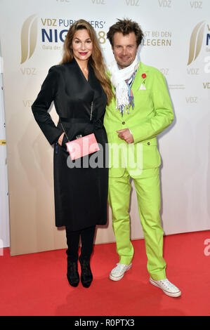 Berlin, Deutschland. 05 Nov, 2018. Alexandra Kamp und Michael von Hassel bei der VDZ Verlage Nacht 2018 in der Telekom Repräsentanz. Berlin, 05.11.2018 | Verwendung der weltweiten Kredit: dpa/Alamy leben Nachrichten Stockfoto