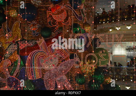 Paris, Frankreich. 7. Nov 2018. Weihnachtsbaum der Galeries Lafayette in Paris 9. Bezirk. 7. November 2018. ALPHACIT NEWIM/Alamy leben Nachrichten Stockfoto