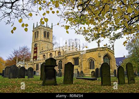 St Peter's Church im Conisbrough, ist das älteste Gebäude in South Yorkshire und eine der ältesten in England. Stockfoto