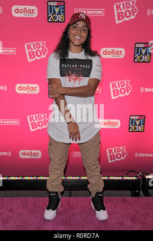 NEW YORK, NEW YORK - November 04: Crissa Jackson besucht KIDZ BOP Live im Beacon Theater am 4. November 2018 in New York City. Stockfoto