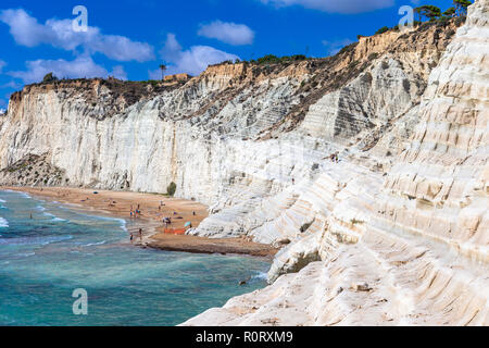 Scala dei Turchi. Eine felsige Klippe an der Küste von Realmonte, in der Nähe von Porto Empedocle, Sizilien, Agrigento, Italien. Stockfoto