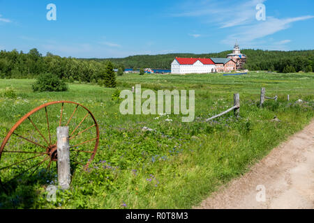 Heilige Dreifaltigkeit Anzersky Kloster Der solowki Kloster auf einer Insel Anzer (Russland, Oblast Archangelsk, solowki) Stockfoto