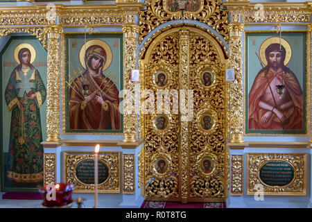 Altar der Kirche von der Kreuzigung Christi in der Golgotha-Crucifix Skete am Mount Calvary auf Anzersky Insel Solowki Inseln, Archangelsk Regi Stockfoto