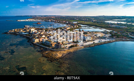 Antenne. Marzamemi, Provinz Syrakus, Italien. Stockfoto