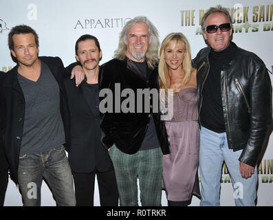 Sean Patrick Flanery, Clifton Colins Jr, Billy Connolly, Julie Benz und Peter Fonda - Boondock Saints II Premiere Arclight Theater in Los Stockfoto