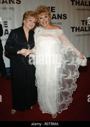 Debbie Reynolds und Ruta Lee - 53th Thalians Galaball im Beverly Hilton in Los Angeles - ReynoldsDebbie jpgReynold LeeRuta 42. Stockfoto