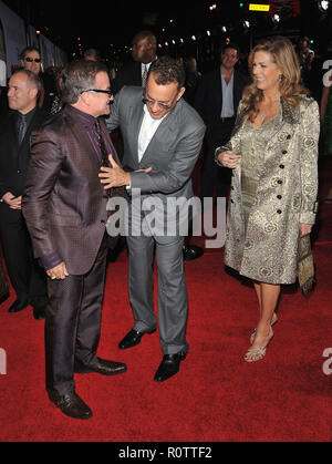 Robin Williams, mit John Travolta und Kelly Preston (Kontrolle der Bauch! ) - Alte Hunde Premiere am El Capitan Theatre in Los Angeles. Stockfoto