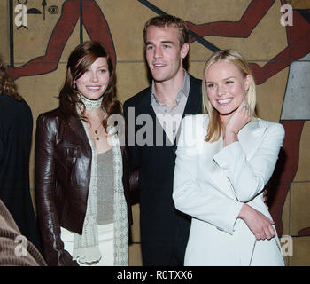 Jessica Biel, James Van Der Beek und Kate Bosworth bei 'posiert die Regeln des Spiels" Premiere auf der Egyptian Theatre in Los Angeles. 3. Oktober 20. Stockfoto