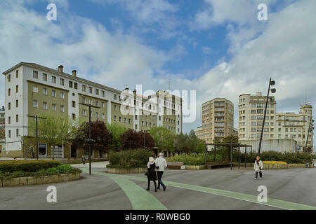 Typische Gebäude in der Plaza España del Ferrol, Dorf von La Coruña, Galicien, Spanien, Stockfoto