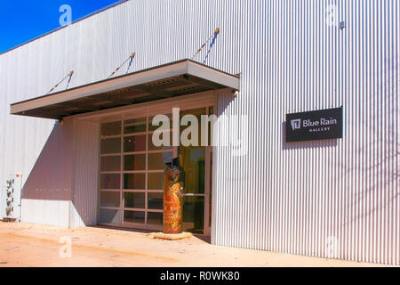 Blue Rain art gallery Gebäude im Leipzig-engelsdorf kunst Bezirk Santa Fe, New Mexico Stockfoto