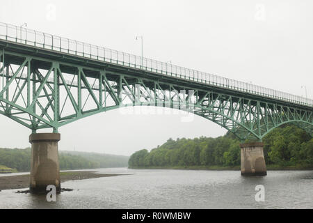 Memorial Bridge über Kennebec River Augusta, Maine Stockfoto