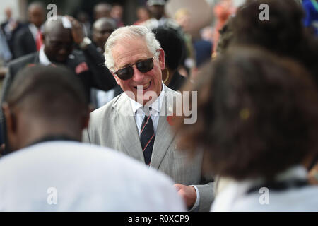 Der Prinz von Wales bei seinem Besuch in der British Council Arts Festival in Lagos, Nigeria an Tag 8 der Reise ist das königliche Paar nach Westafrika. Stockfoto