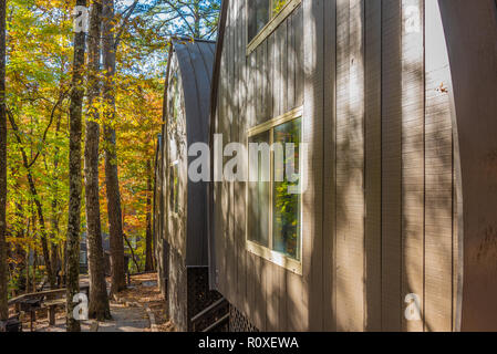 Barrel Hütten auf Unicoi State Park in Helen, Georgia. (USA) Stockfoto