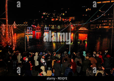 Mousehole Lichter, Cornwall, Großbritannien Stockfoto