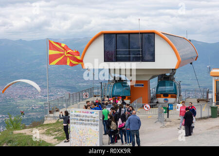 Das Millennium Kreuz Seilbahn Station auf dem Berg Vodno, Skopje, Skopje Region, Republik Nördlich Mazedonien Stockfoto