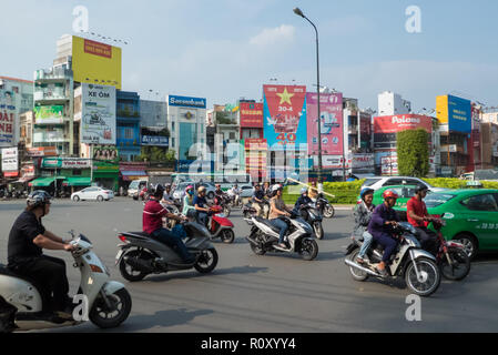 Verkehr, Ngã sáu Cộng hoà, Hồ Chí Minh Stadt, Vietnam