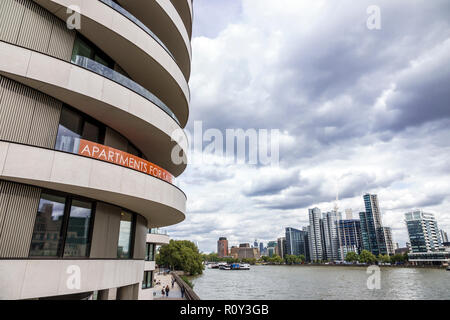 London England, Großbritannien, Westminster, Riverwalk, Eigentumswohnung Wohnapartments Gebäude Gebäude Gehäuse, Komplex, Themse River, Luxus-Apartments Stockfoto