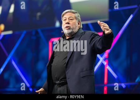 Köln, Deutschland 7 Nov 2018, digitale Messe DIGITAL 2018: Apple-Mitbegründer Steve Wozniak spricht auf dem Podium. Credit: Jürgen Schwarz/Alamy leben Nachrichten Stockfoto