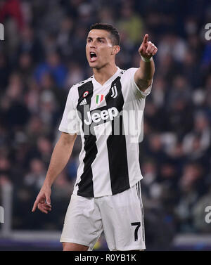 Rom, Italien. 7 Nov, 2018. Juventus ist Cristiano Ronaldo reagiert während der UEFA Champions League Gruppe H Übereinstimmung zwischen Juventus Turin und Manchester United in Turin, Italien, November 7, 2018. Juventus Turin verlor 1-2. Credit: Alberto Lingria/Xinhua/Alamy leben Nachrichten Stockfoto