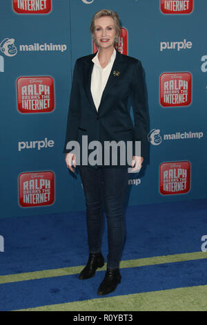 Los Angeles, Kalifornien, USA. November 2018. Jane Lynch während der Ankunft für die Premiere von Los Angeles „Ralph Breaks the Internet“. Quelle: Faye Sadou/AdMedia Stockfoto