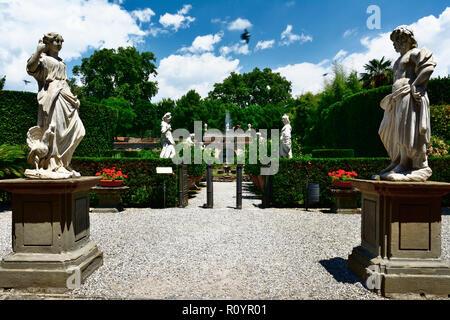 Palazzo Pfanner, Blick auf den Garten. Lucca, Provinz Lucca, Toskana, Italien, Europa Stockfoto