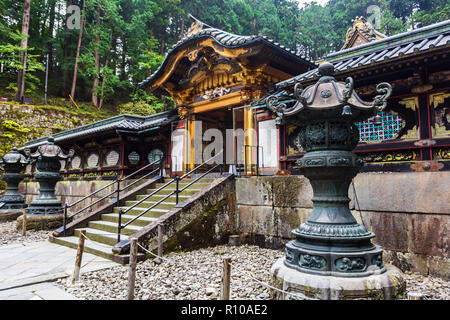 Taiyuin Tempel in Nikko Weltkulturerbe im Herbst, Japan. Stockfoto