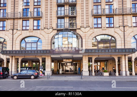 22. September 2018: Berlin, Deutschland - Das Hilton Hotel am Gendarmenmarkt, in der zentralen Stadt. Stockfoto