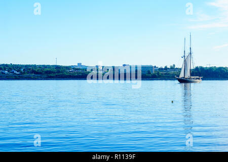 Halifax, Kanada - 23 September, 2018: Die Bluenose II angeln Schoner, in den Hafen von Halifax, Nova Scotia, Kanada Stockfoto