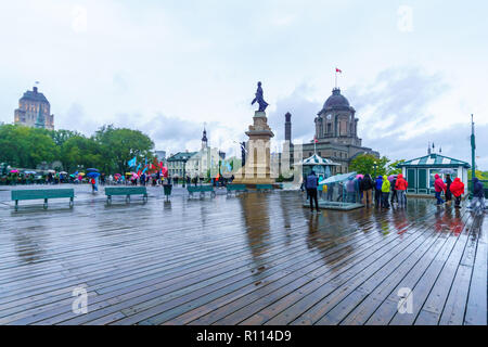 Quebec City, Kanada - 26. September 2018: die Szene der Dufferin Terrace bei Einheimischen und Besuchern, in Quebec City, Quebec, Kanada Stockfoto