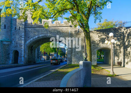 Quebec City, Kanada - 27 September 2018: Blick auf die Porte Saint Louis Tor in Quebec City, Quebec, Kanada Stockfoto