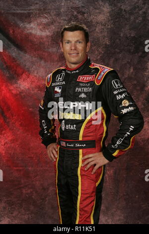 IRL Fahrer Scott Sharp stellt während der IRL Media Day bei Homestead Miami Speedway am März 4, 2006. Stockfoto