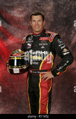 IRL Fahrer Scott Sharp stellt während der IRL Media Day bei Homestead Miami Speedway am März 4, 2006. Stockfoto