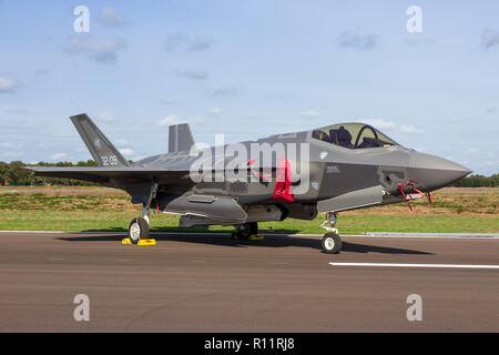 KLEINE Brogel, Belgien - Sep 8, 2018: Lockheed Martin F-35 Lightning II Kampfflugzeug Flugzeug auf dem Rollfeld des Kleine-Brogel Airbase. Stockfoto