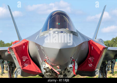 KLEINE Brogel, Belgien - Sep 8, 2018: Lockheed Martin F-35 Lightning II Kampfflugzeug Flugzeug auf dem Rollfeld des Kleine-Brogel Airbase. Stockfoto