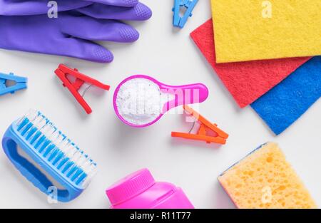 Reinigungsmittel für die Reinigung und Entfernen von Flecken. Close-up. Stockfoto