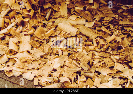 Textur von großen Holzspäne, Konzept für Werkstatt oder zur Dekoration. Stockfoto