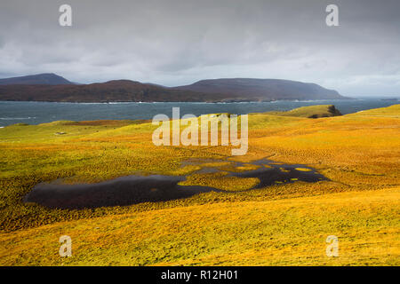 Blick auf Cape Wrath aus Farraid Kopf, in der Nähe von Durness, Sutherland, Schottland, UK. Stockfoto