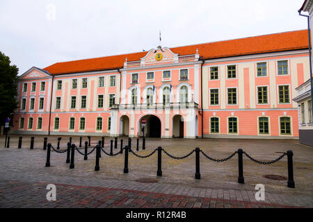 Provincial Government Building (1773), ein Flügel der Burg auf dem Domberg, und Sitz des Parlaments Tallinn, die Hauptstadt von Estland an der Ostsee, ist die Stockfoto