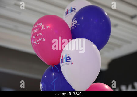 Madrid, Spanien. 9 Nov, 2018. Die Allianz der Liberalen und Demokraten für Europa (ALDE) ist eine europäische politische Partei hauptsächlich in der Europäischen Union, der sich aus 60 nationalen liberalen Parteien aus ganz Europa. Die 39 ALDE-Parteitag im Marriott Hotel Auditorium am Nov 9, 2018 in Madrid, Spanien Quelle: Jesus Hellin/ZUMA Draht/Alamy leben Nachrichten Stockfoto