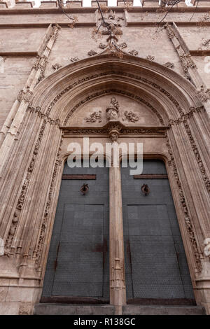 Details aus der Hintertür des La Lonja, die llotja de la Seda oder die La Lonja Seide Austausch Valencia, Spanien Stockfoto